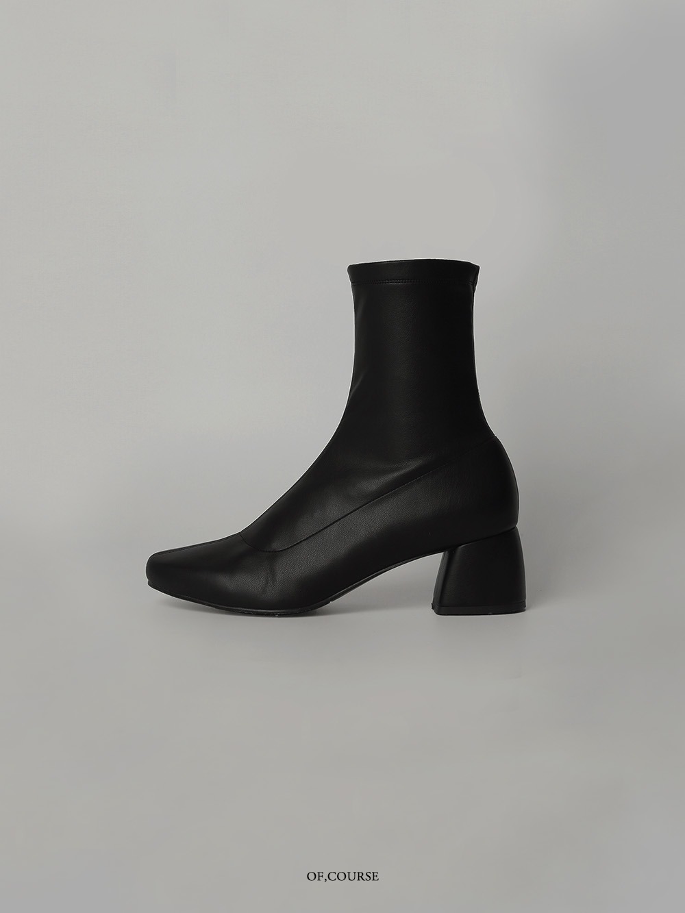 [OFC]Sleek Ankle Boots (black)